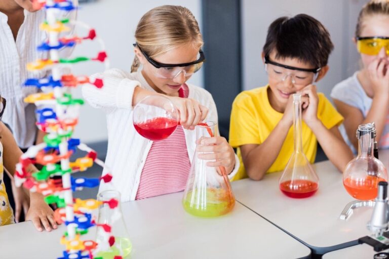 Best Science Experiments To Wow The Children